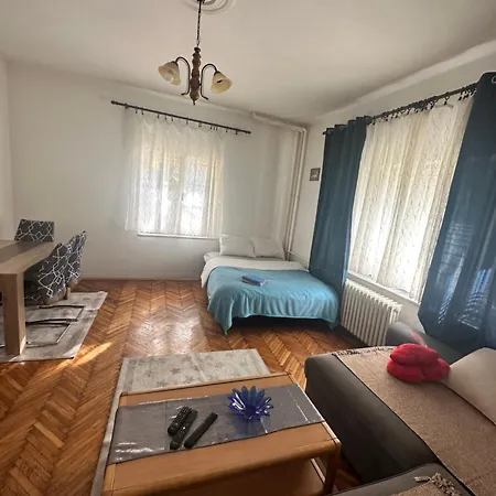 Downtown Flat Apartman *